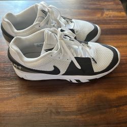 Ja 1s(Black and White)