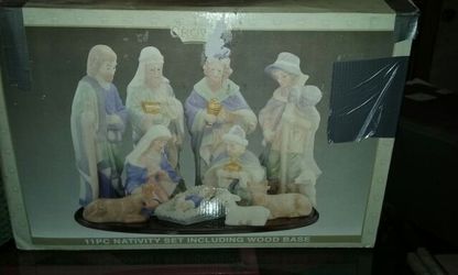 CHRISTMAS NATIVITY SCENE