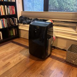 3 Separate LG AC Window Units In Good Condition 