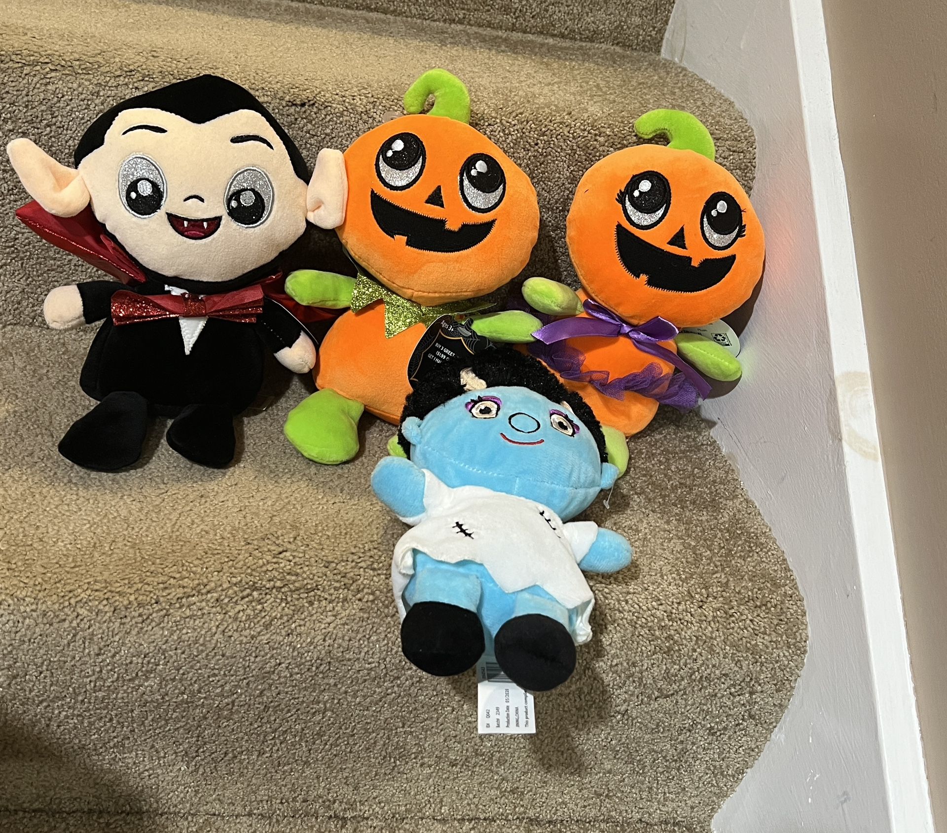 Halloween Plush Stuffed Vampire Pumpkin boy & girl Bride of Frankenstein lot