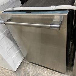 Thermador Emerald Series Stainless Steel Dishwasher 