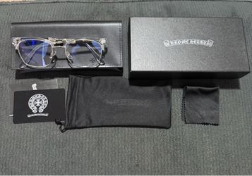 Clear and Silver Chrome Heart Glasses W/box