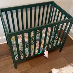 Baby Crib 