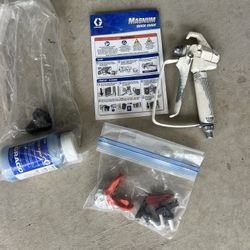 Graco spray gun w tip. 