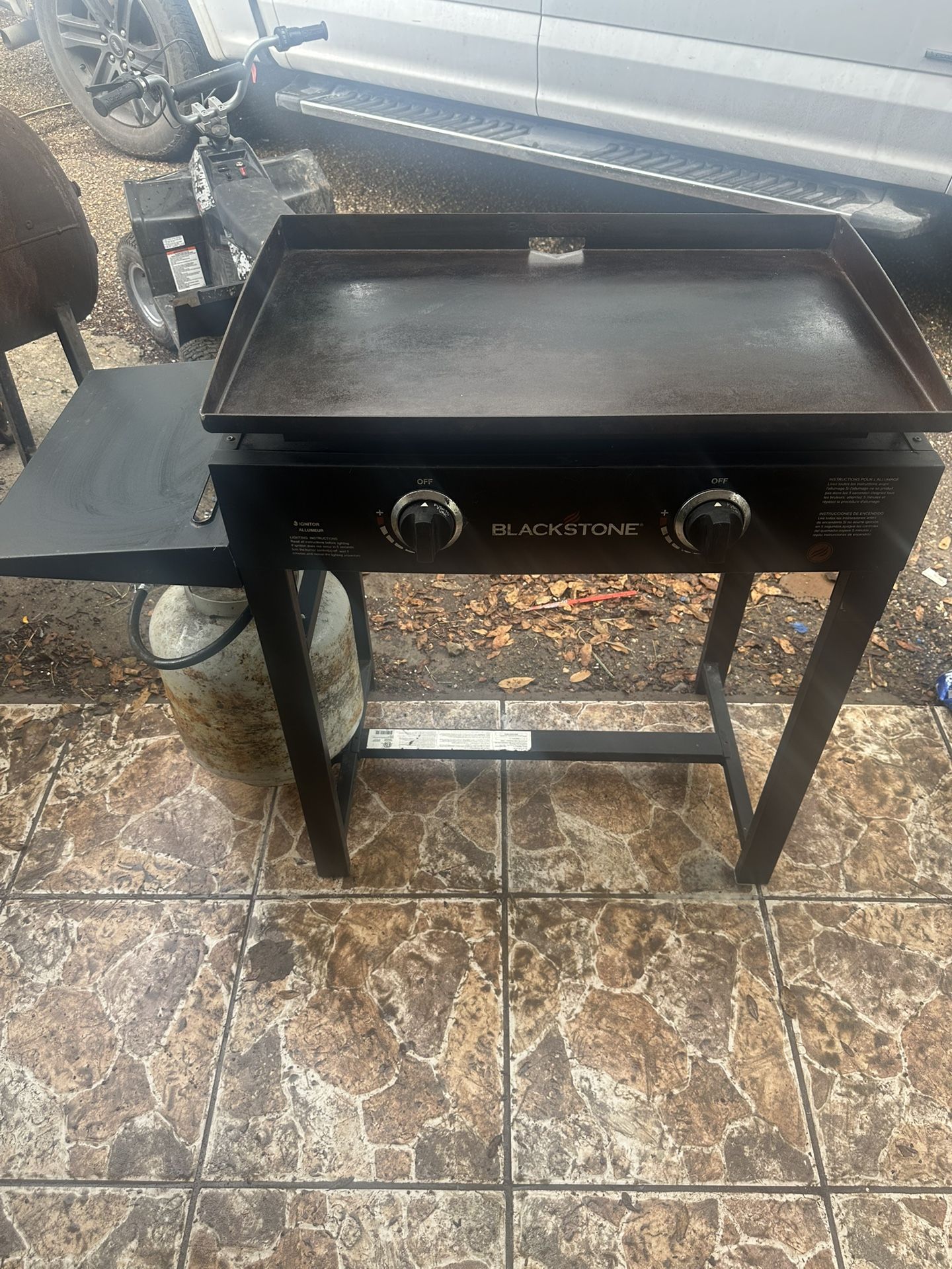 4 Burner Black stone Grill