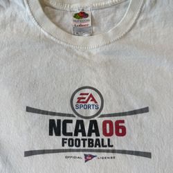 Vintage T-shirt - EA Sports NCAA 06 Football, White, 100% cotton, Size XL