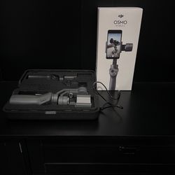 DJI Osmo Mobile 2 
