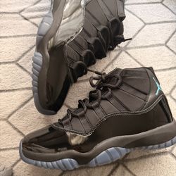 Jordan 11s 