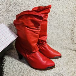 *Vintage* Zodiac Boots “Rush Red”