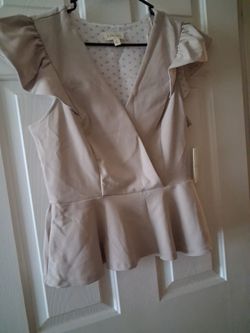 Vendo bonita blusa  zize L nueva