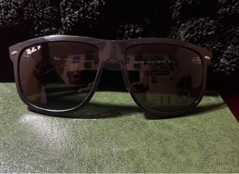Ray-Ban P
