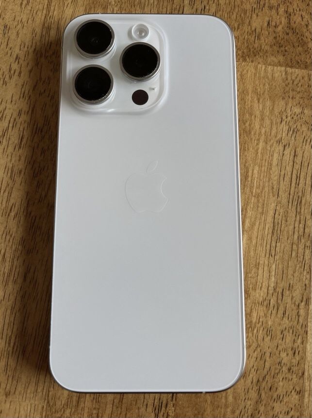 Apple Iphone  15 Pro Max 256GB White Titanium 