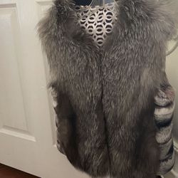 Natural fur vest, chinchilla, new, size M , S