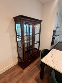 Ethan Allen China Cabinet