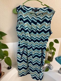 Juniors Dress