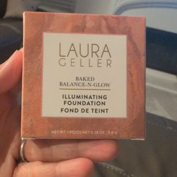 Brand New Laura Geller Baked Balance N Glow Illuminating Foundation  SAND Color 