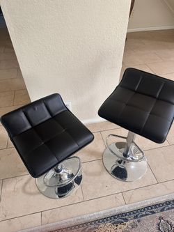 Modern Black Adjustable Swivel Barstools