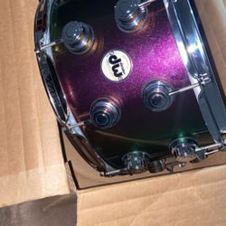 Dw Snare drum 14x8