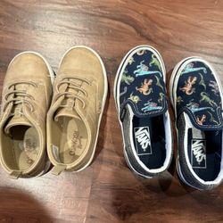 Boy’s Shoes 10-10.5 OshKosh/Vans