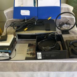  Bose AV 3-2-111 Media Center Home Entertainment DVD/CD Player AM/FM Radio Tunerc