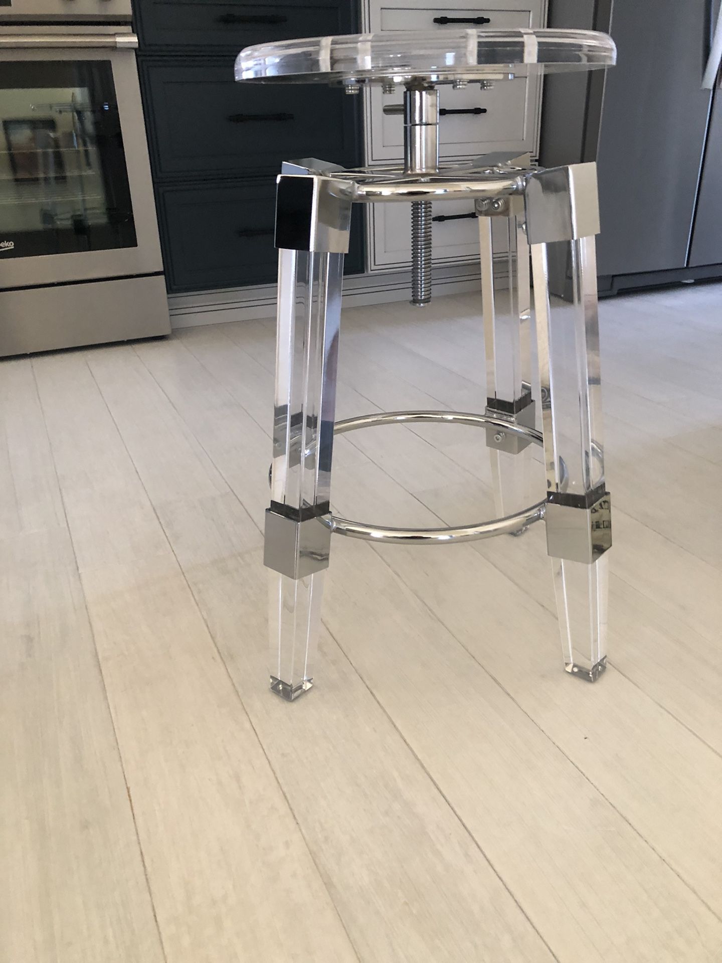 Stolls Beautiful Unique Chrome and acrylic brand new.