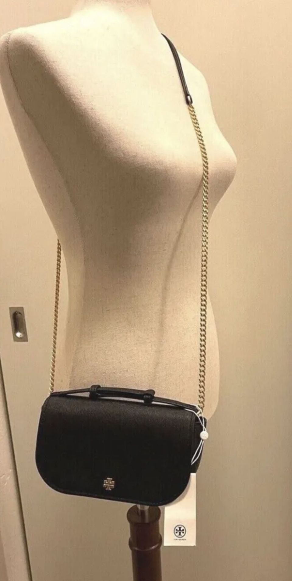 Tory Burch Emerson Adjustable Shoulder Bag for Sale in Atlanta, GA - OfferUp