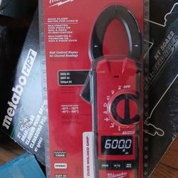 Milwaukee 600 Amp Digital Clamp Meter