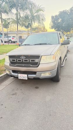 2004 FORD LARIAT 5.4 solo para mecánicos