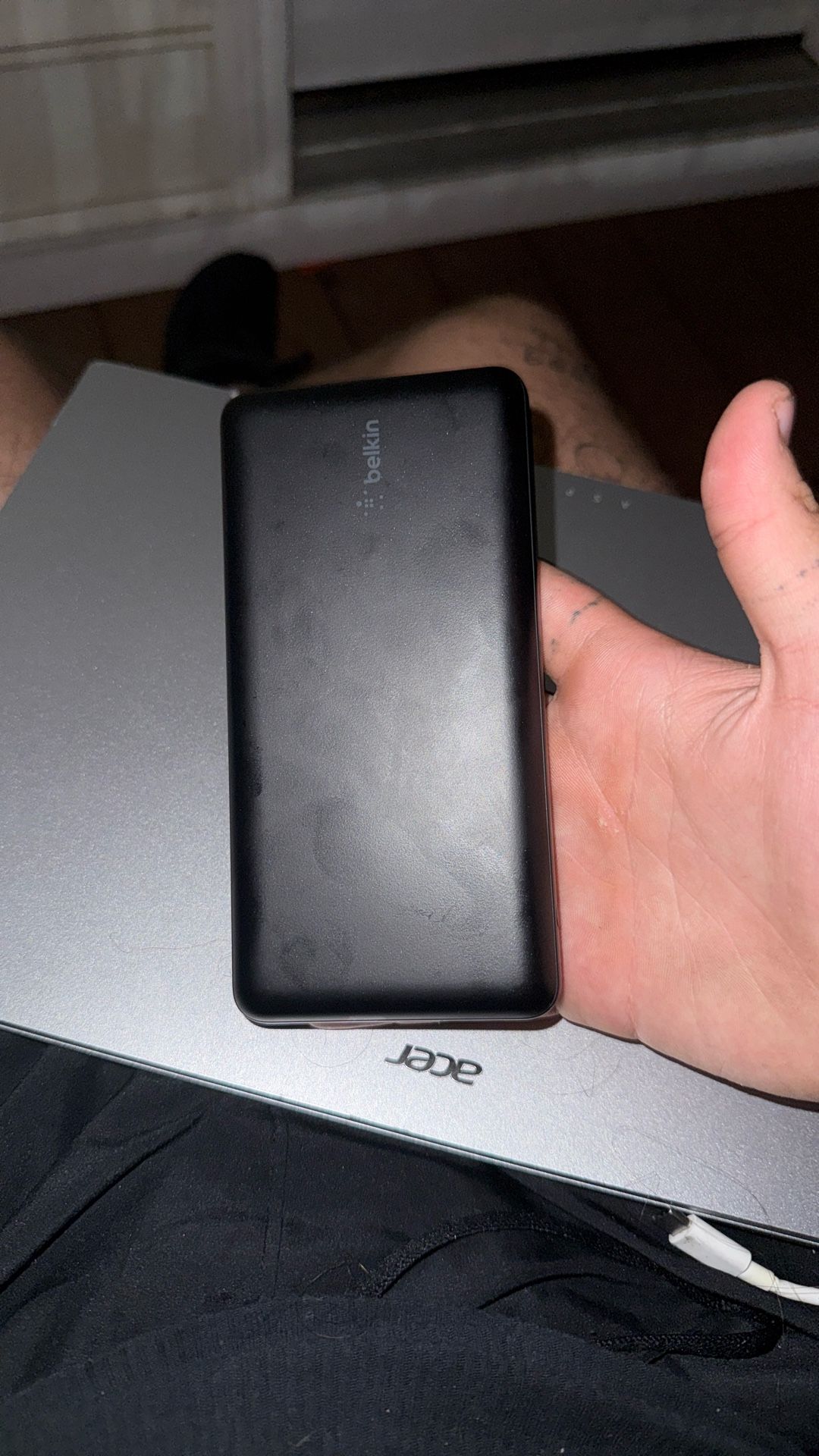 Benlkin 20,000 mAh Power Bank