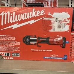 Milwaukee New FORCE LOGIC press Tool Kit M18 One Key Brand New !