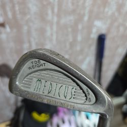 ORIGINAL MEDICUS DUAL HINGE TRAINER 5 IRON-RIGHT HANDED