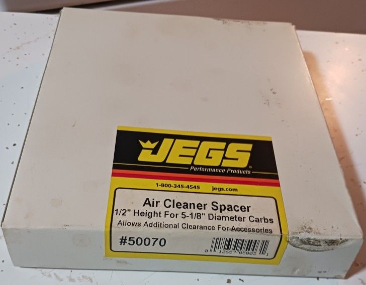 NEW IN BOX JEGS AIR CLEANER SPACER 1/2" HEIGHT FOR 5 1/8"
DIAMETER CARBS PART #50070