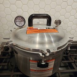 Pressure Canner/Cooker