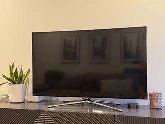 49” Samsung  Smart TV