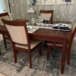 Dining room table