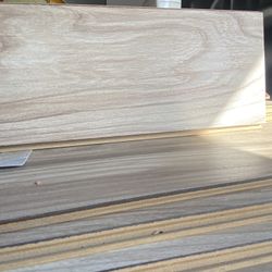 Laminate Flooring 