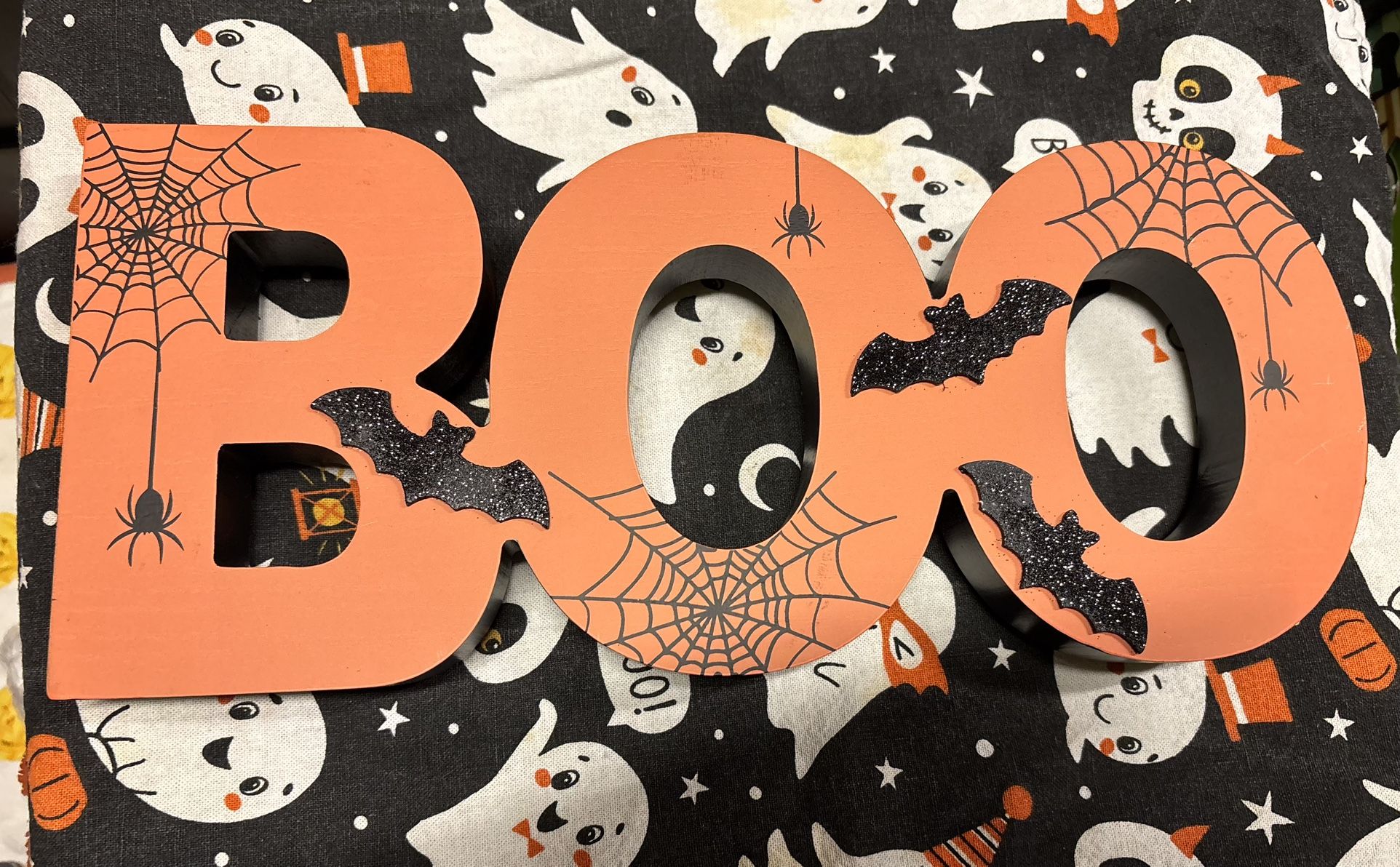Reversible BOO Wood Sign - Halloween decor