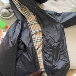 Burberry jacket (reversible)