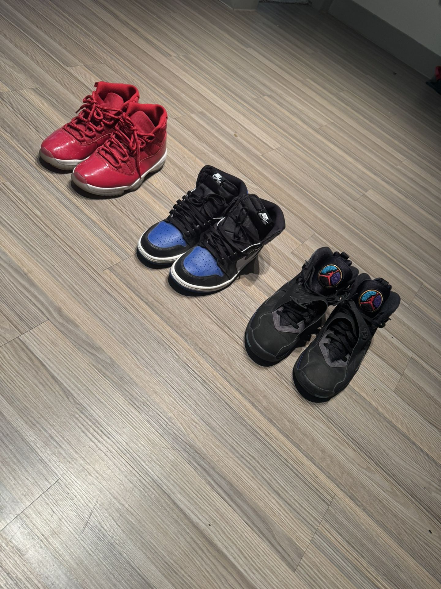 Jordan Retro 1,8,11
