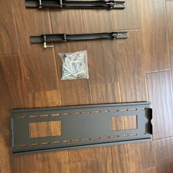 30-55” Wall Mount For TV