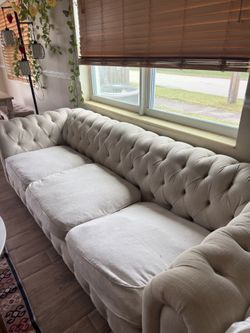 Couch / sofa
