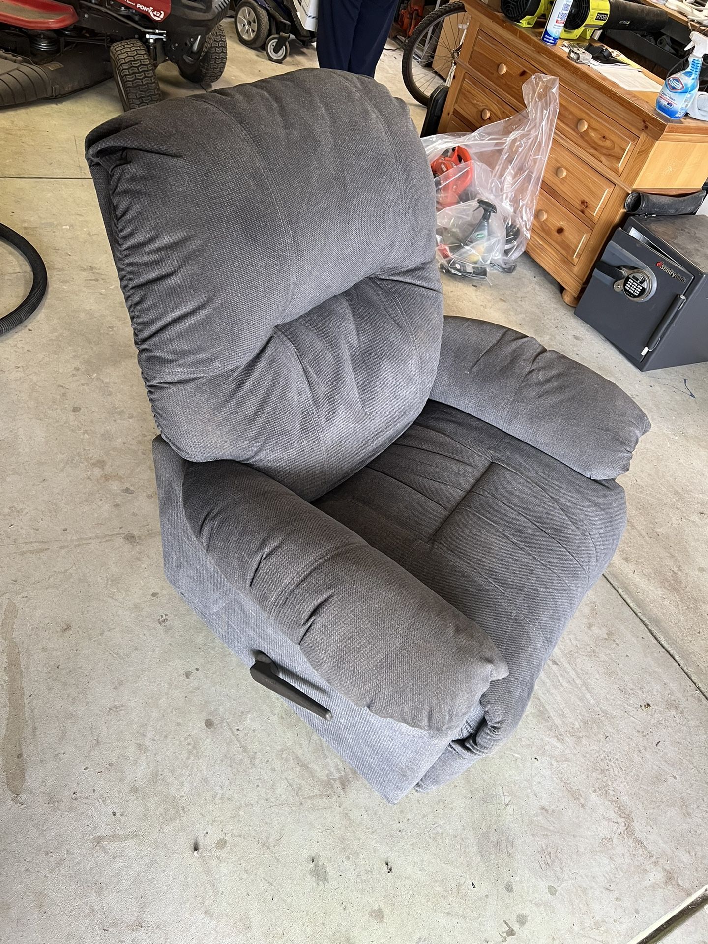 Recliner