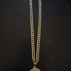 10k Curb Chain With Mary Charm