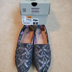 Brand New in Box  BOBS Skechers Cash Only