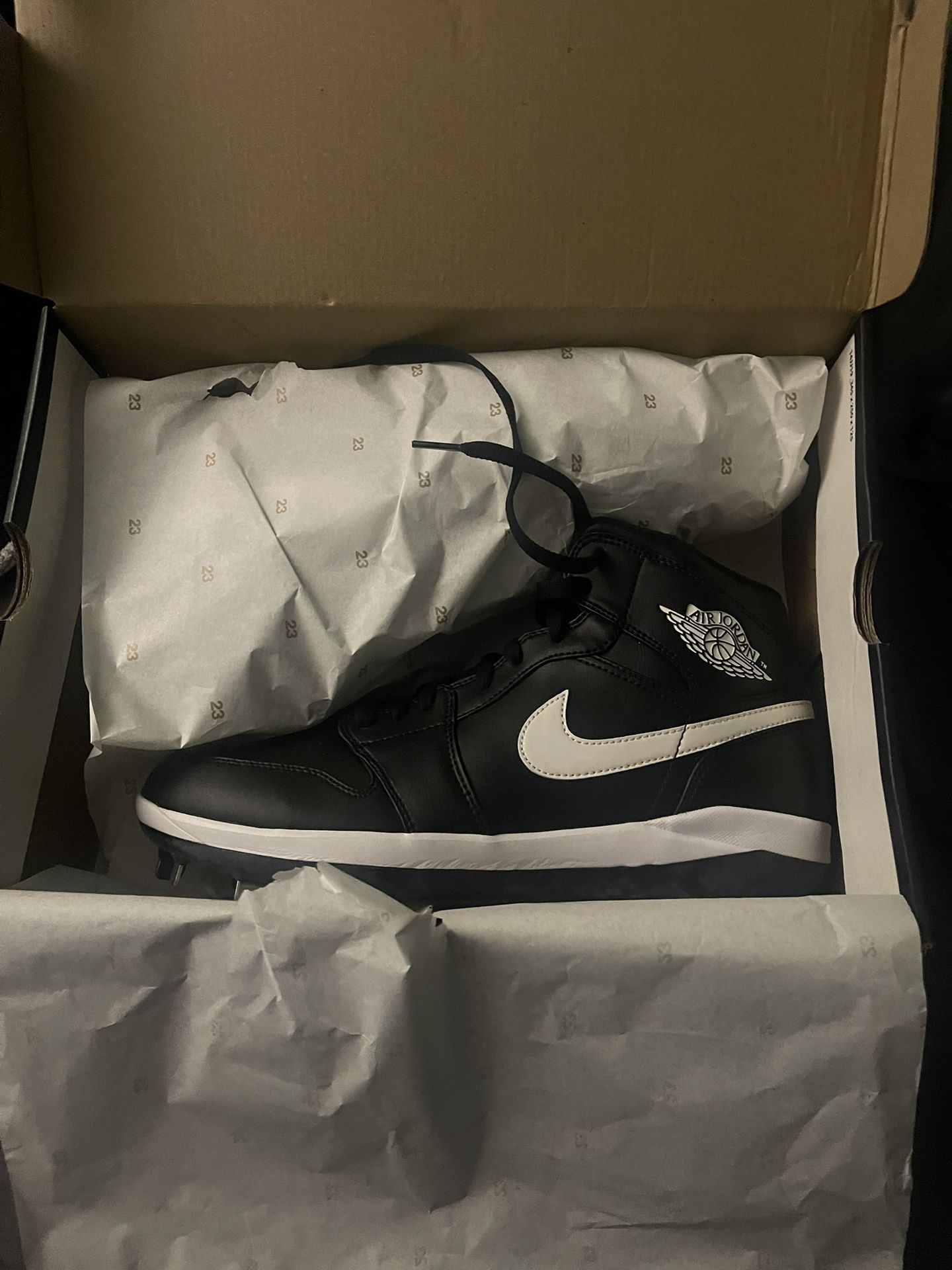 Jordan 1 Retro Metal Baseball Cleats