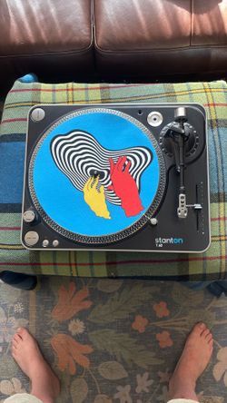 Stanton T62 Direct Drive DJ Turntable