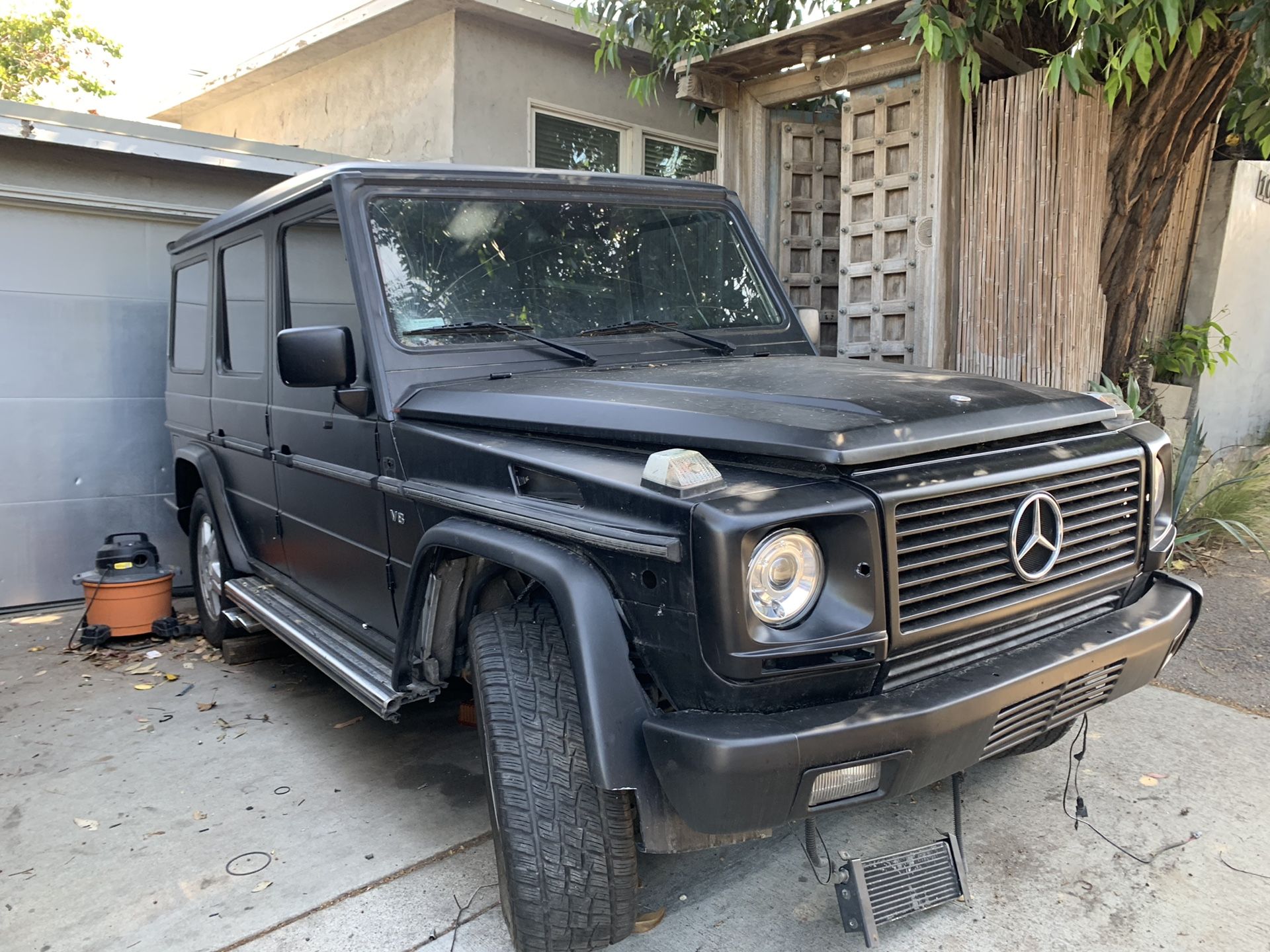 G wagon parts G500 G550 G55 G63 parting out complete Mercedes Benz