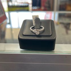 White Gold Diamond Ring 