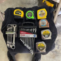 Measuring tapes & Wrench sets