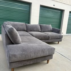 Living Spaces Midcentury Sectional Couch 🛻Delivery Available🛻